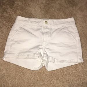 American Eagle white shorts